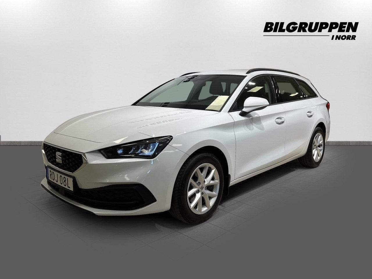 Seat Leon 2025 – bild 1 av 17