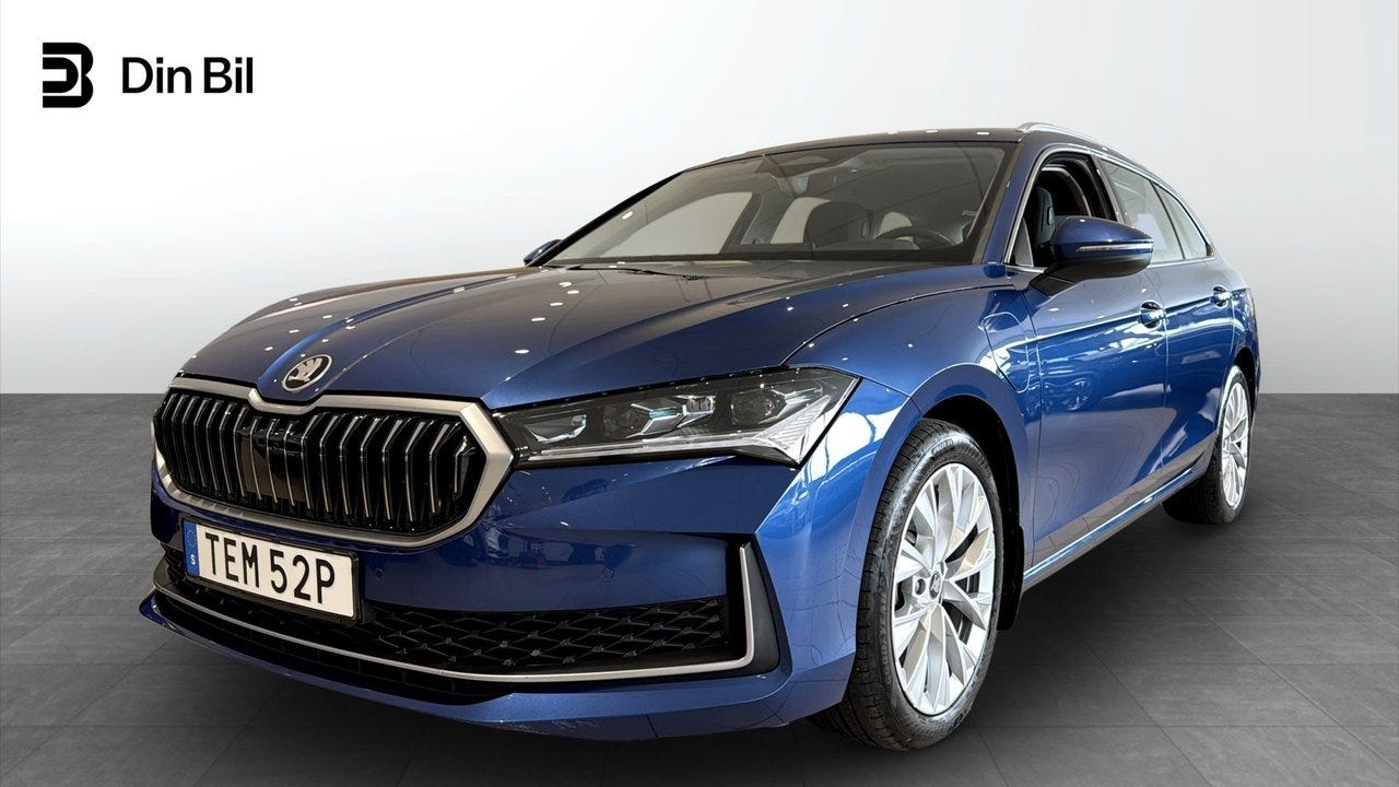 Skoda Superb 2025 – bild 1 av 14