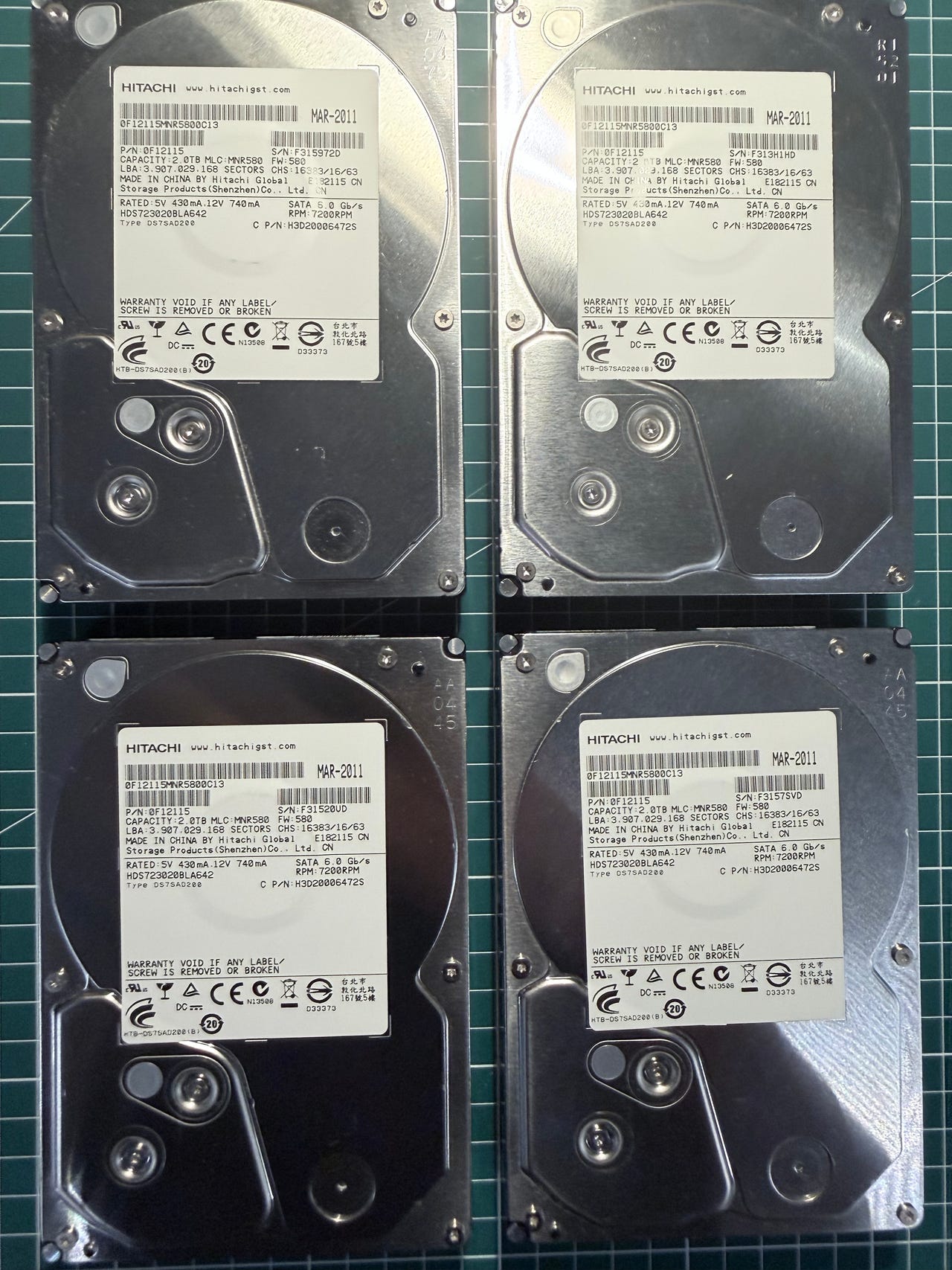 4 × Hitachi 2TB 7200RPM 6GB/s SATA HDD (HDS723020BLA642) – Matchat