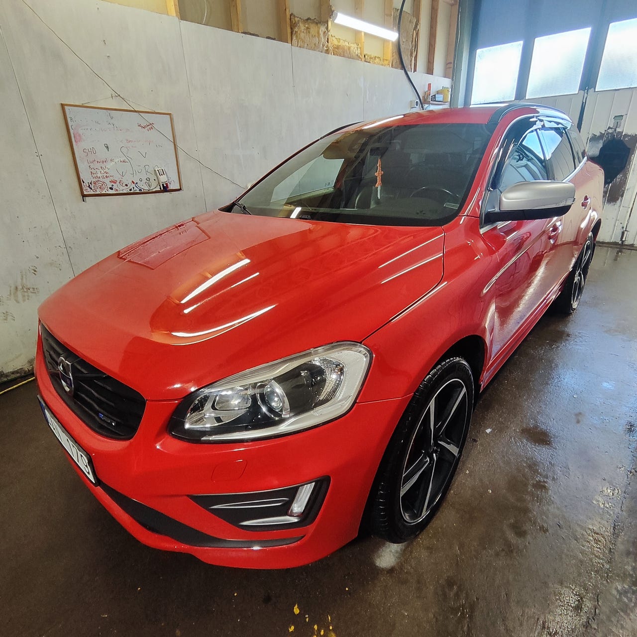 Volvo XC60 2014 – bild 1 av 16