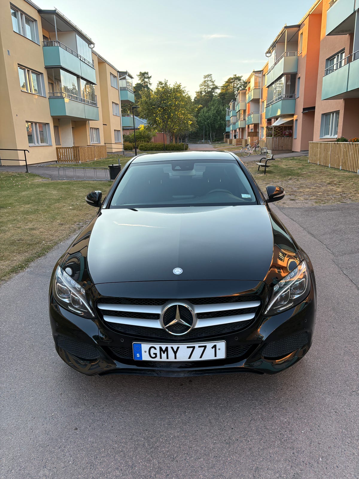 Mercedes-Benz C220 d 2015 – bild 1 av 8