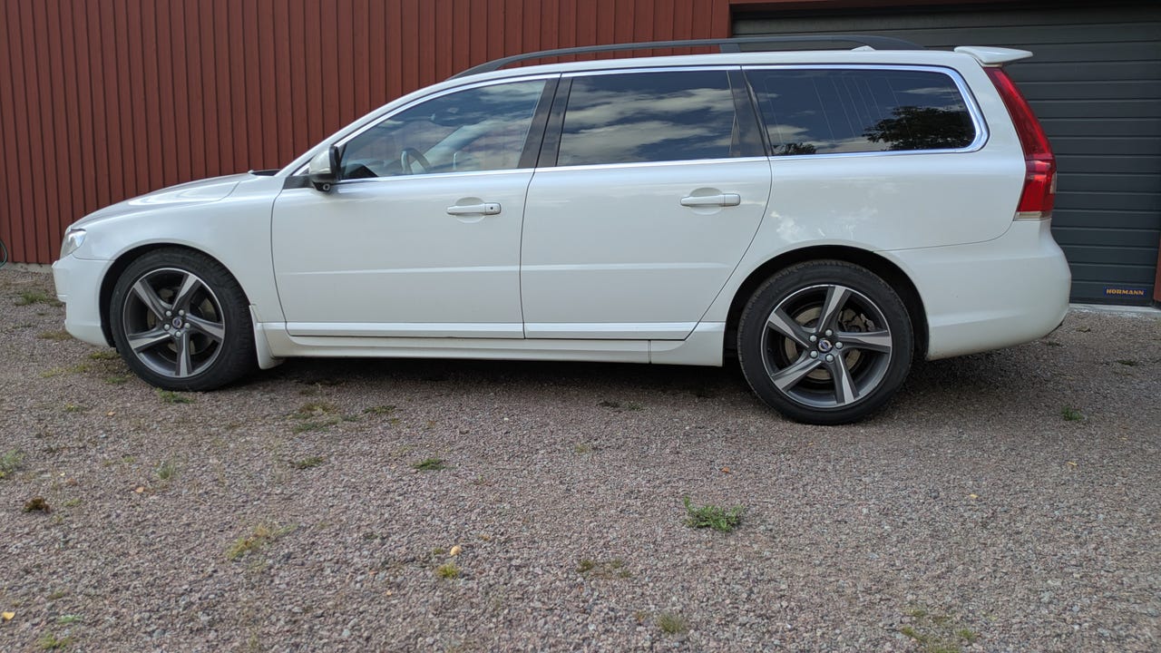 Volvo V70 2015 – bild 1 av 4