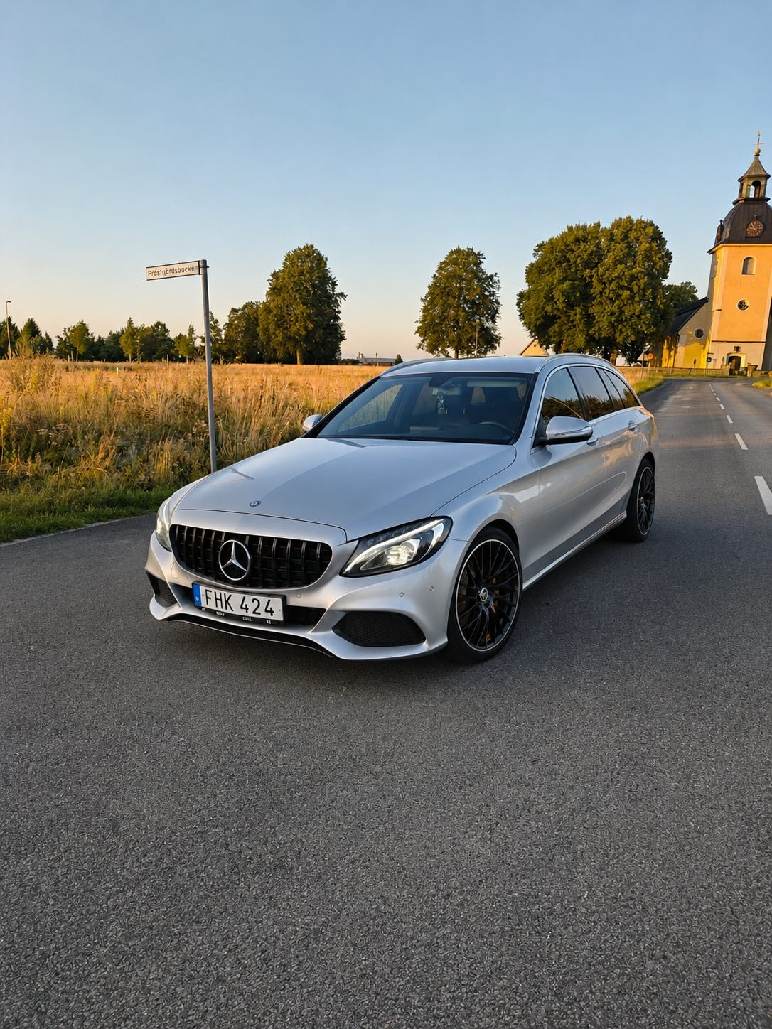 Mercedes-Benz C220 2015 – bild 1 av 7