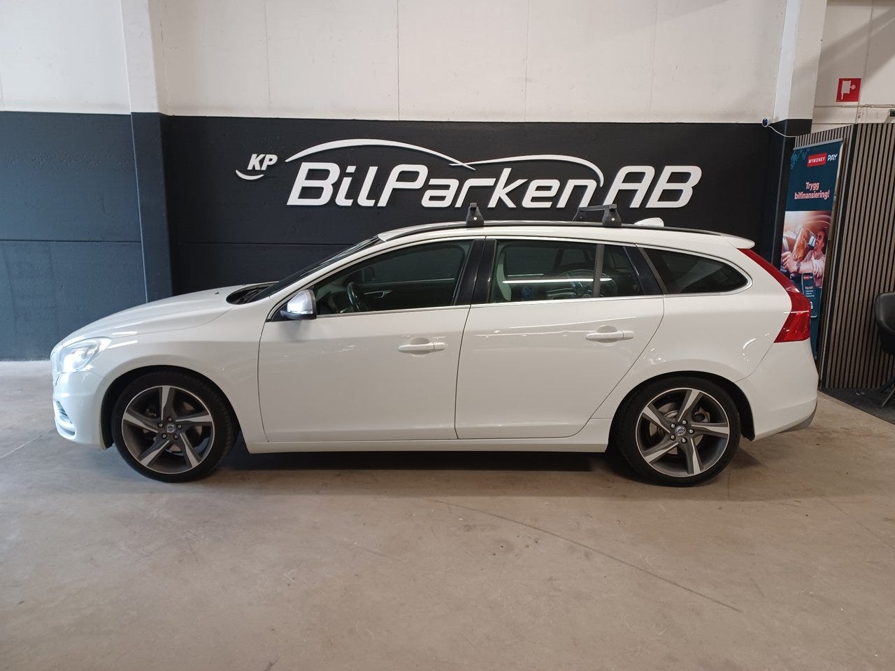 Volvo V60 2011 – bild 1 av 21