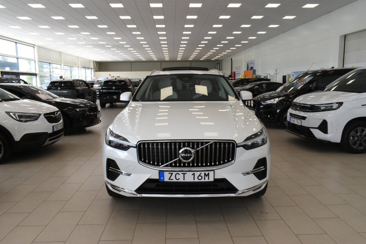 Volvo XC60 2023 – bild 1 av 24