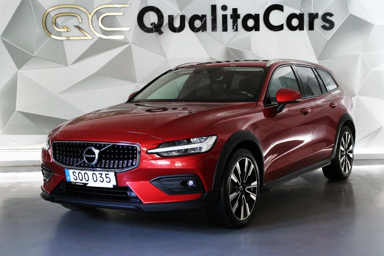 Volvo V60 Cross Country 2019 – bild 1 av 24