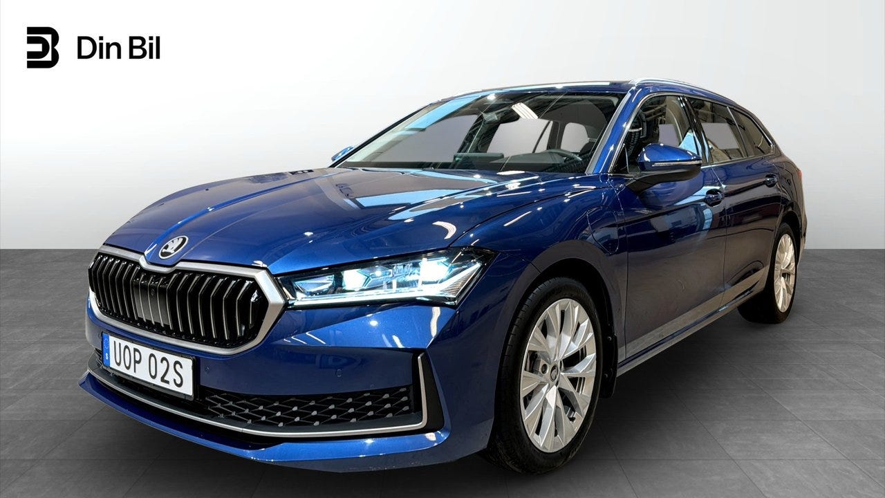 Skoda Superb 2025 – bild 1 av 23