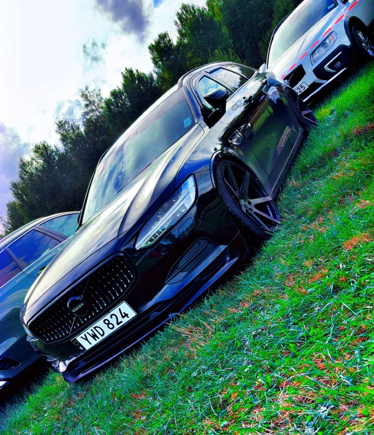 Volvo V90 2018 – bild 1 av 8
