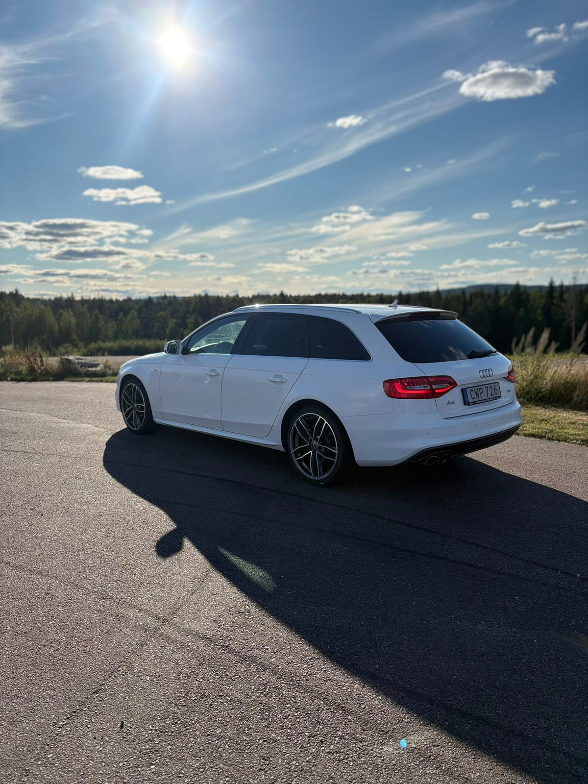 Audi A4 2015 – bild 1 av 4