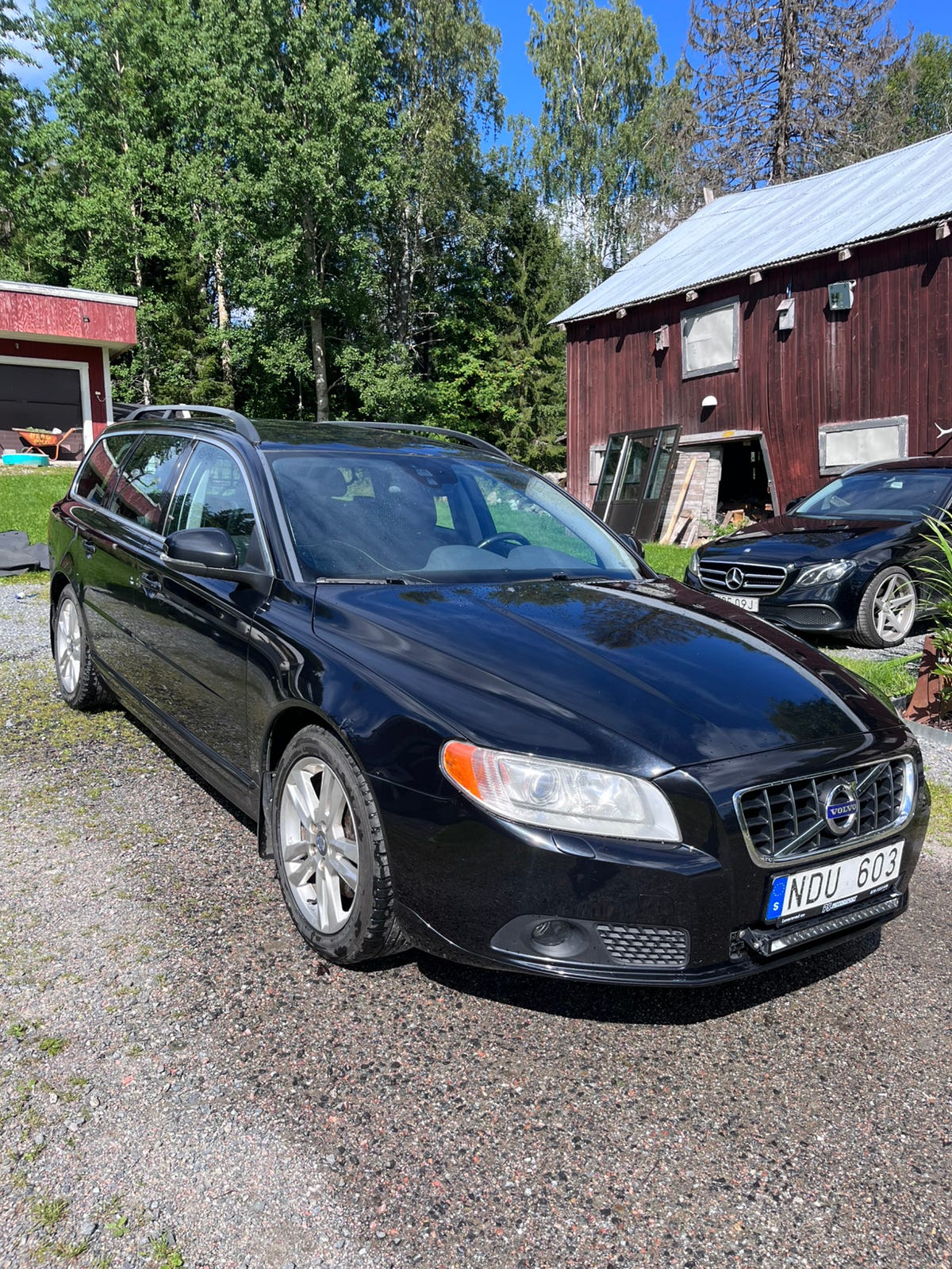 Volvo V70 2013 – bild 1 av 3