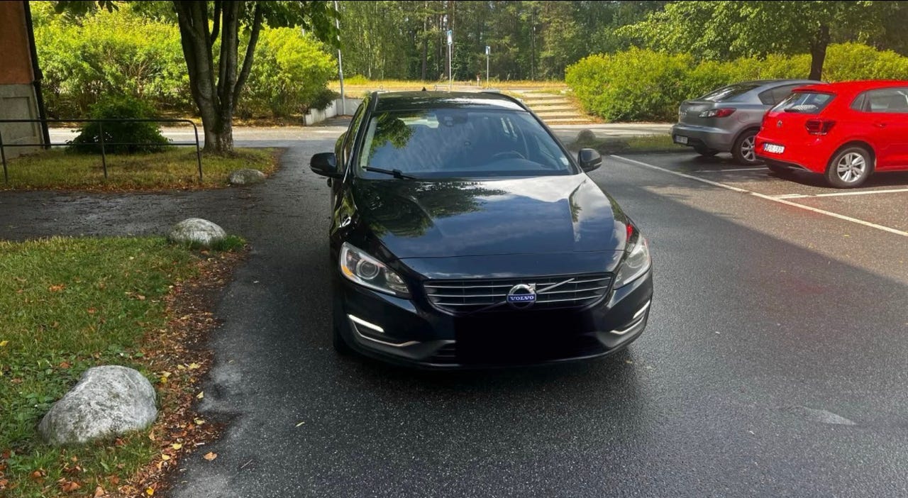 Volvo V60 2014 – bild 1 av 4