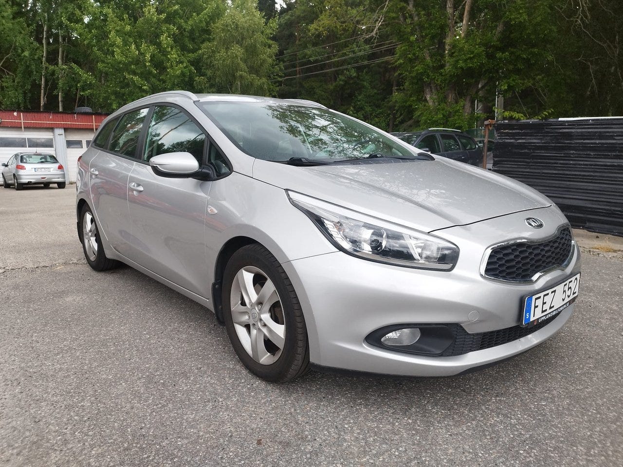 Kia Ceed 2014 – bild 1 av 11