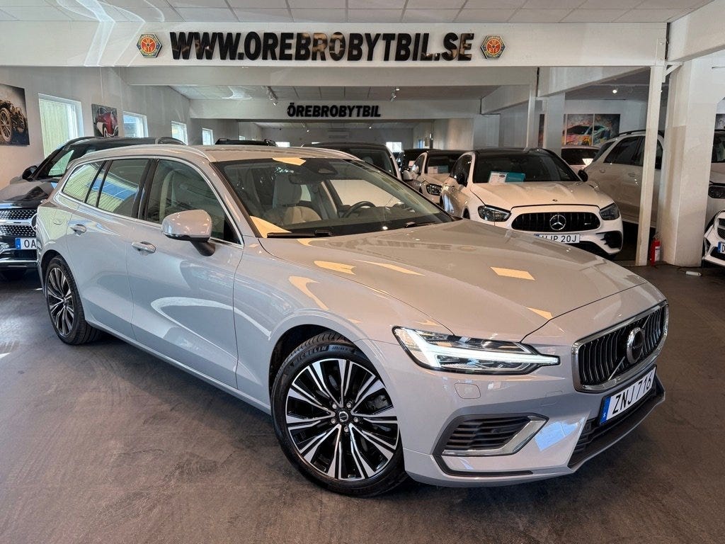 Volvo V60 2024 – bild 1 av 24