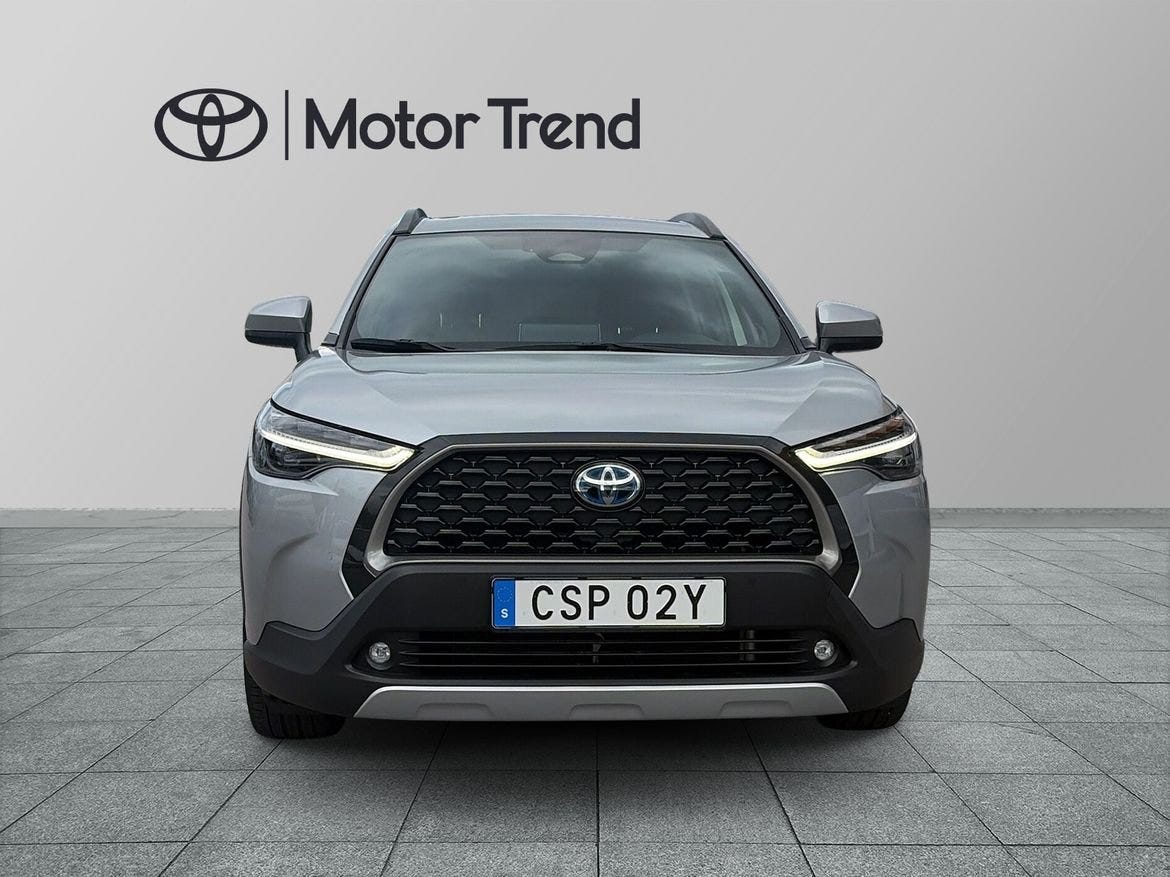 Toyota Corolla Cross 2023 – bild 1 av 15