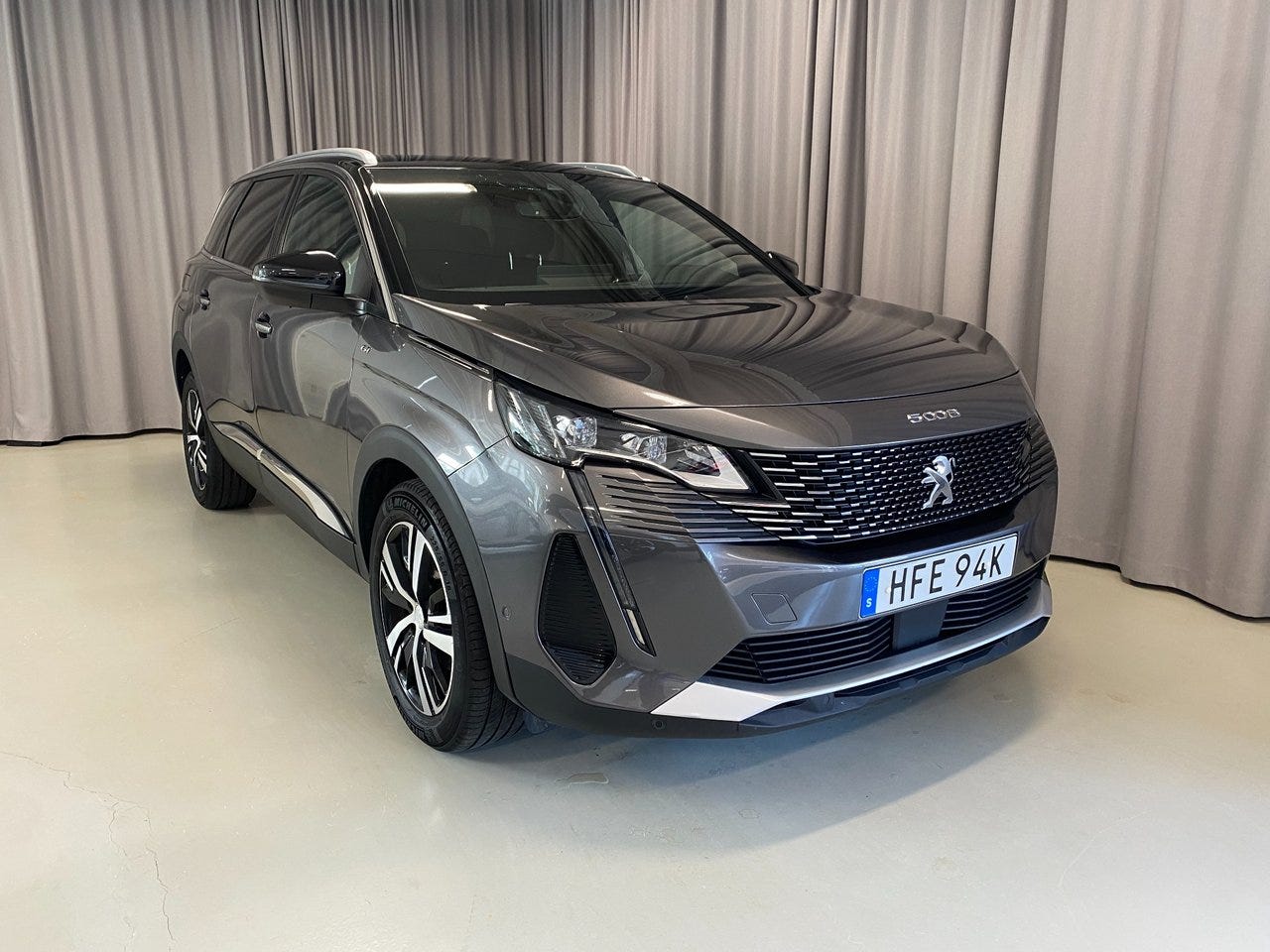 Peugeot 5008 2023 – bild 1 av 24