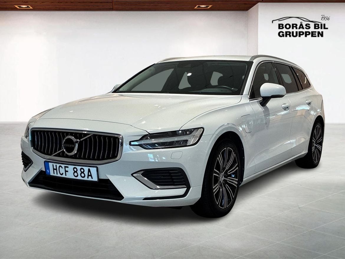 Volvo V60 2022 – bild 1 av 16