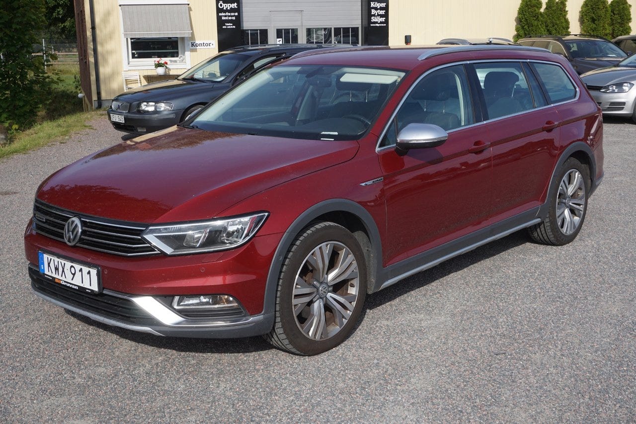 Volkswagen Passat Alltrack 2016 – bild 1 av 7