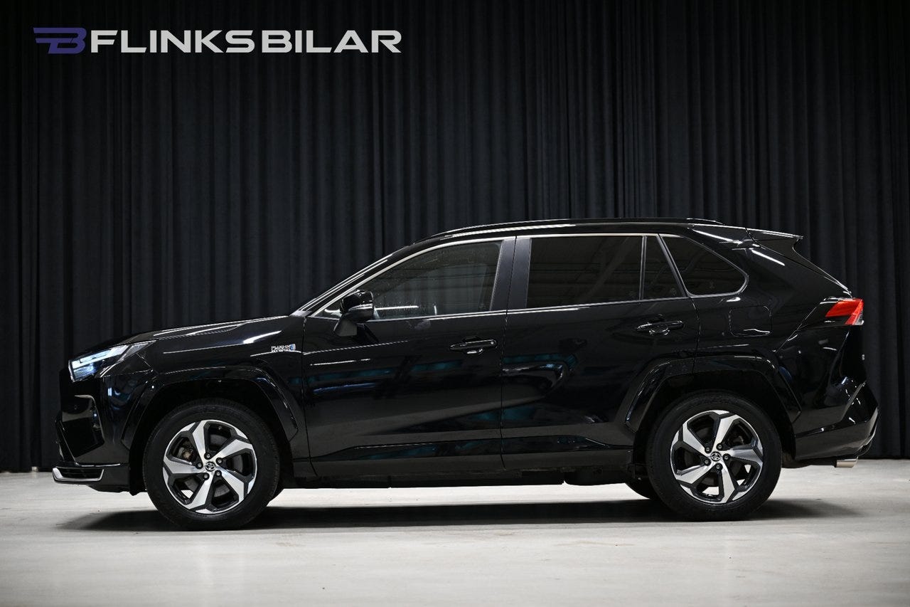 Toyota RAV4 2023 – bild 1 av 24