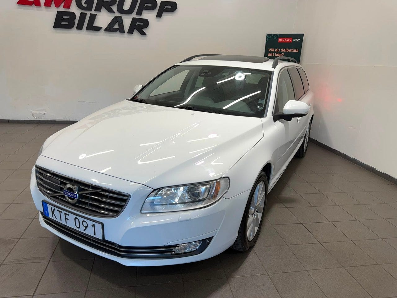 Volvo V70 2015 – bild 1 av 23