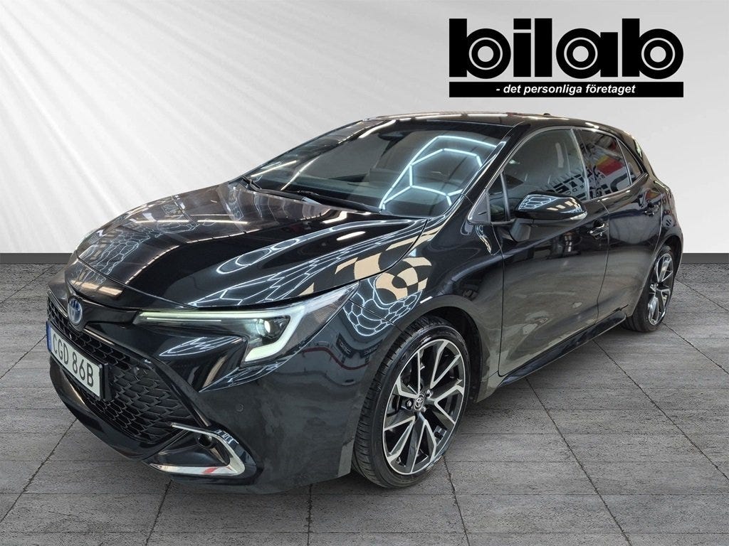 Toyota Corolla 2023 – bild 1 av 9