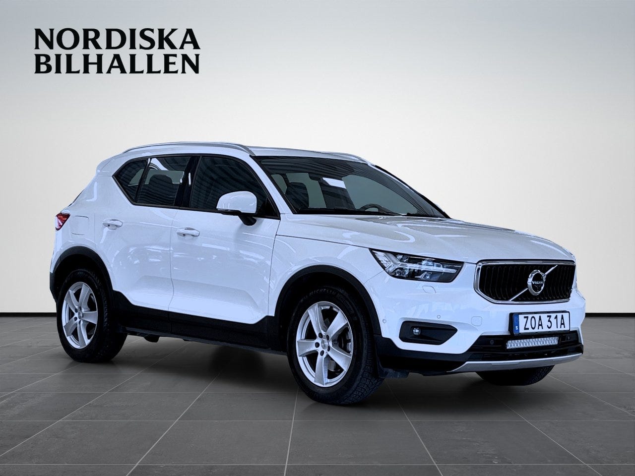 Volvo XC40 2020 – bild 1 av 20