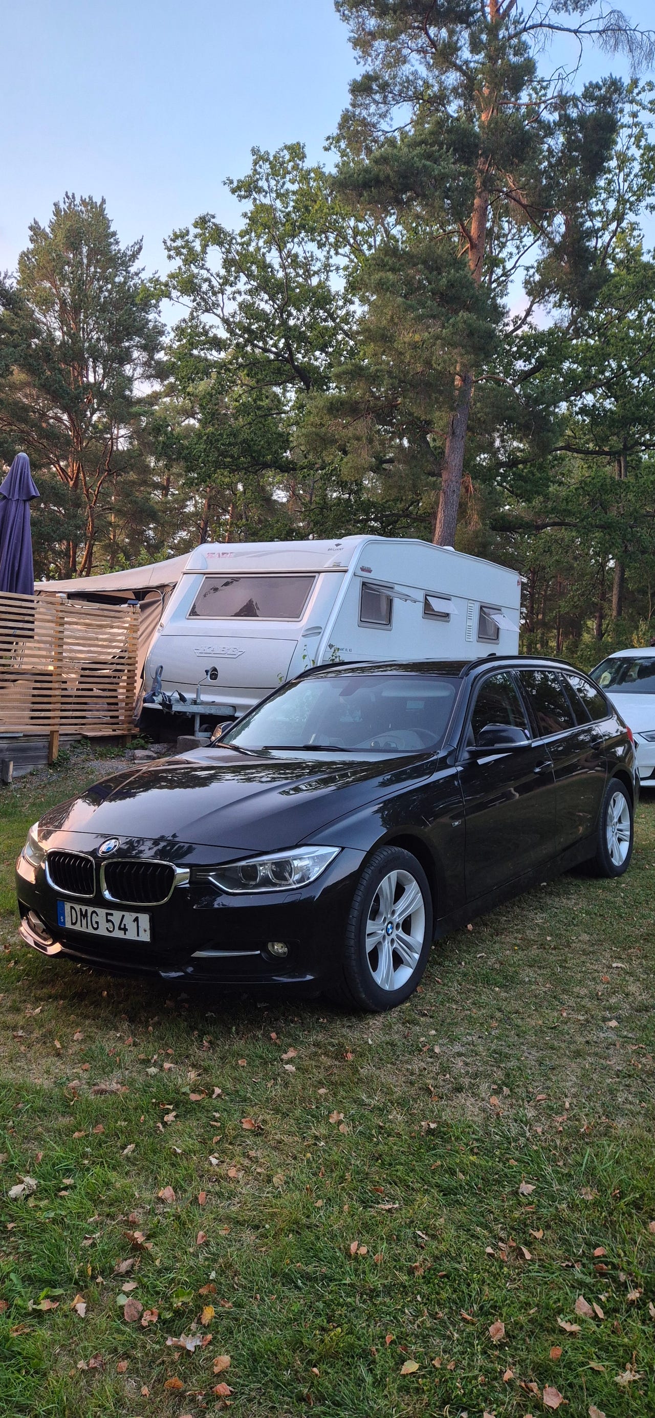 BMW 320d 2015 – bild 1 av 23