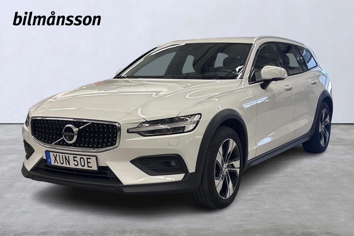 Volvo V60 Cross Country 2019 – bild 1 av 22