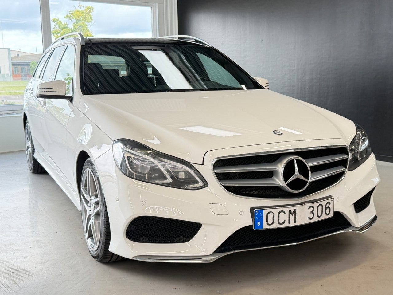 Mercedes-Benz E350 2014 – bild 1 av 24