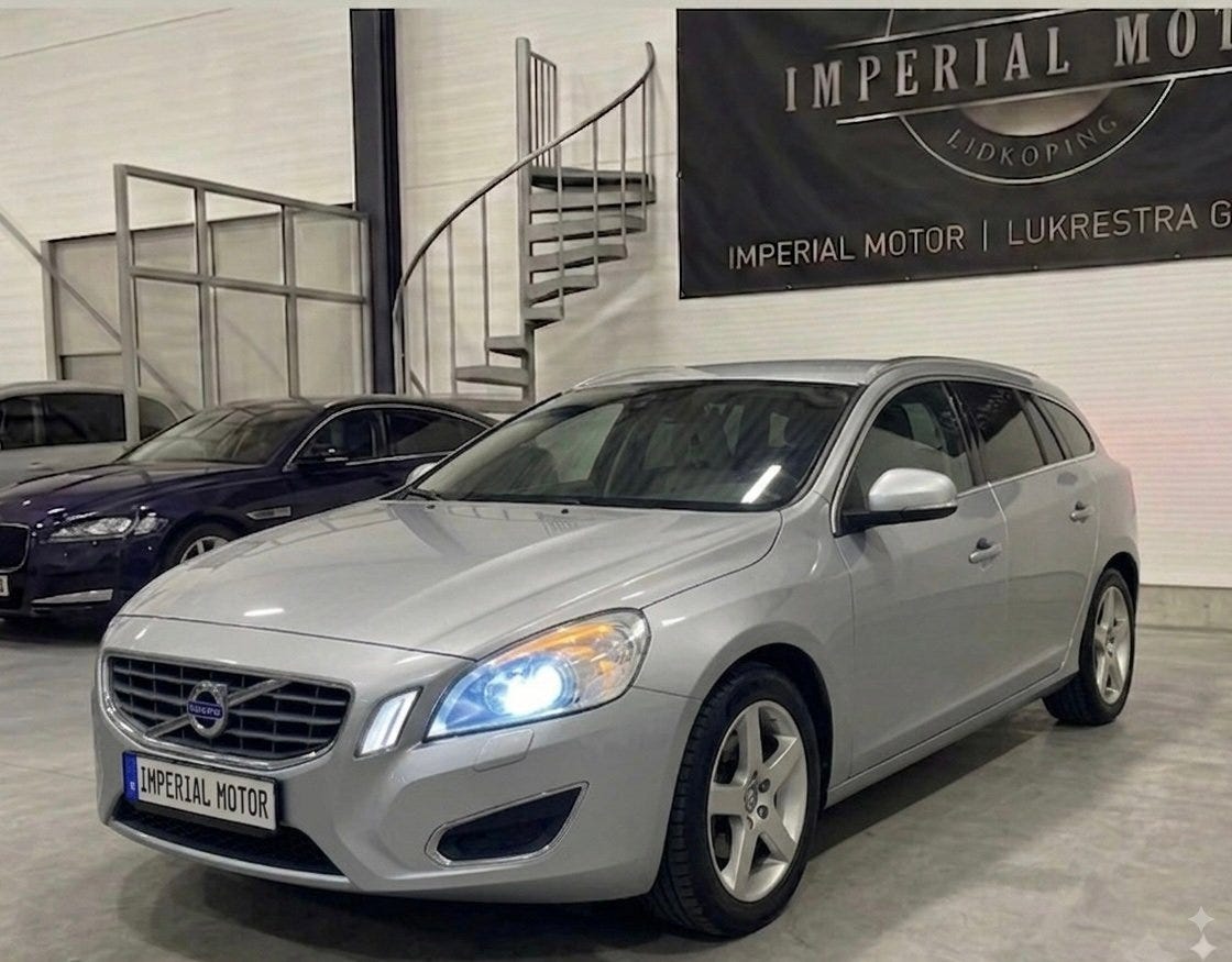 Volvo V60 2011 – bild 1 av 24