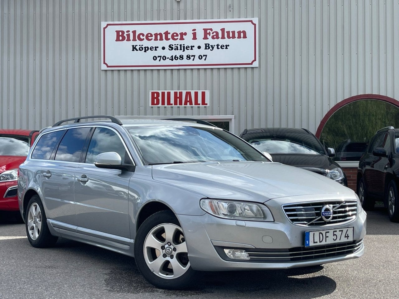 Volvo V70 2016 – bild 1 av 22