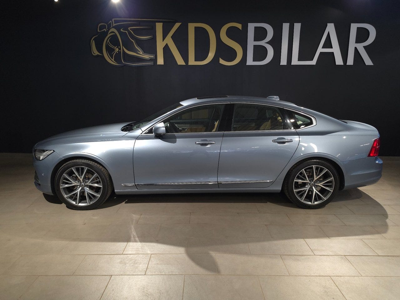 Volvo S90 2017 – bild 1 av 15