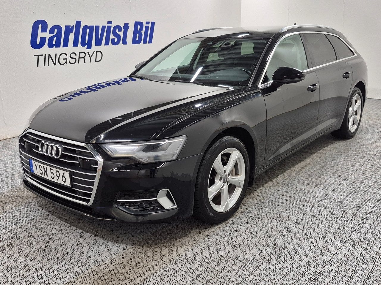 Audi A6 2019 – bild 1 av 11