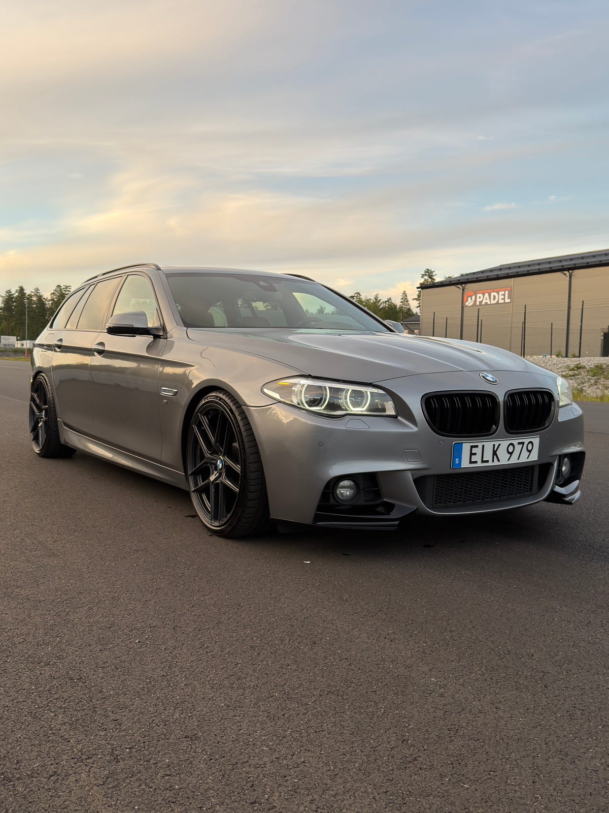 BMW 520d 2014 – bild 1 av 12