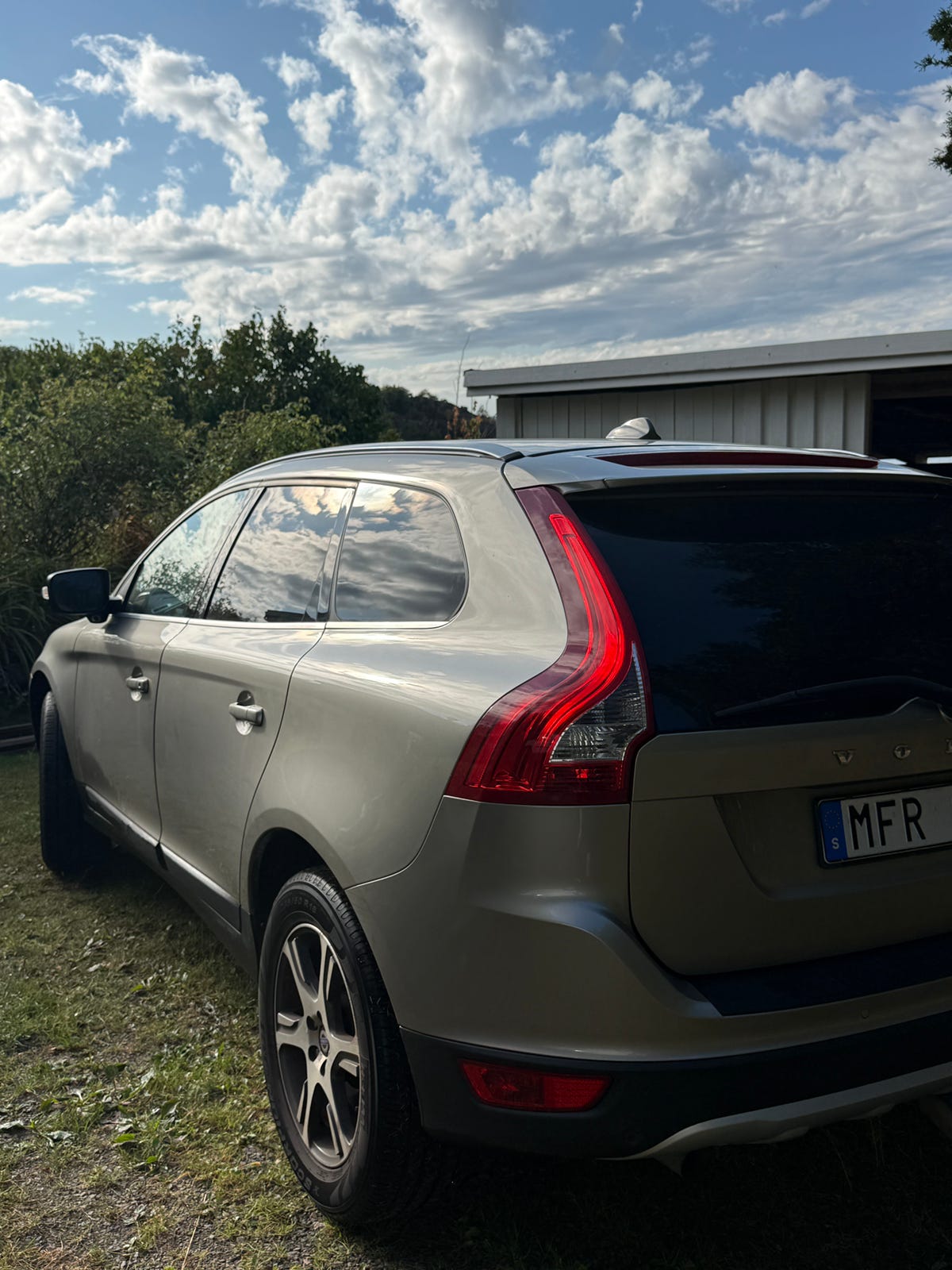 Volvo XC60 2012 – bild 1 av 8