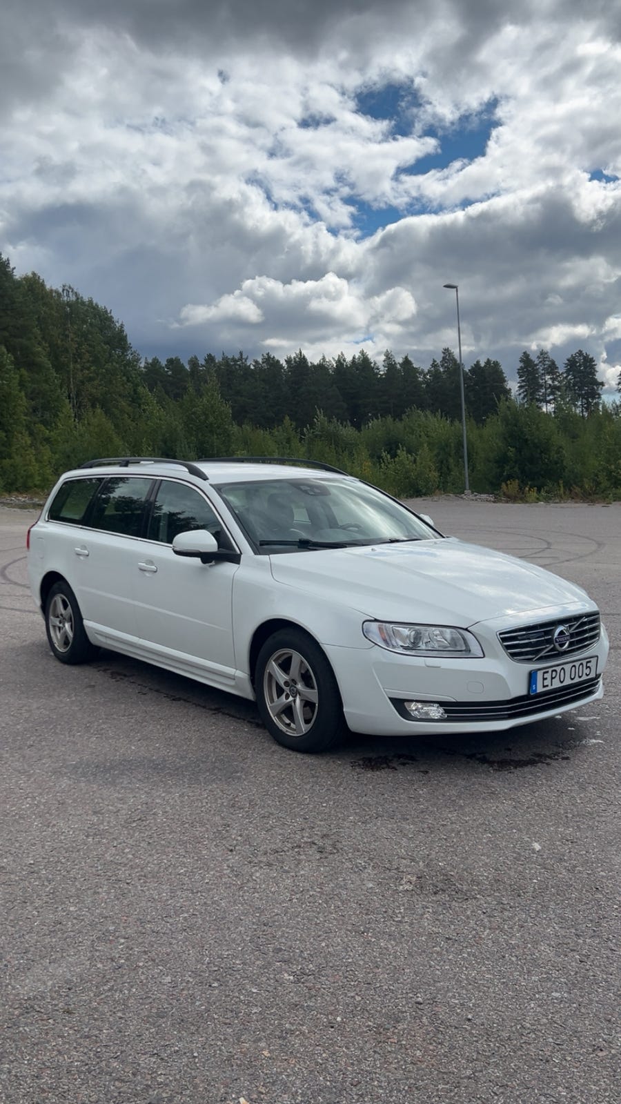 Volvo V70 2015 – bild 1 av 12