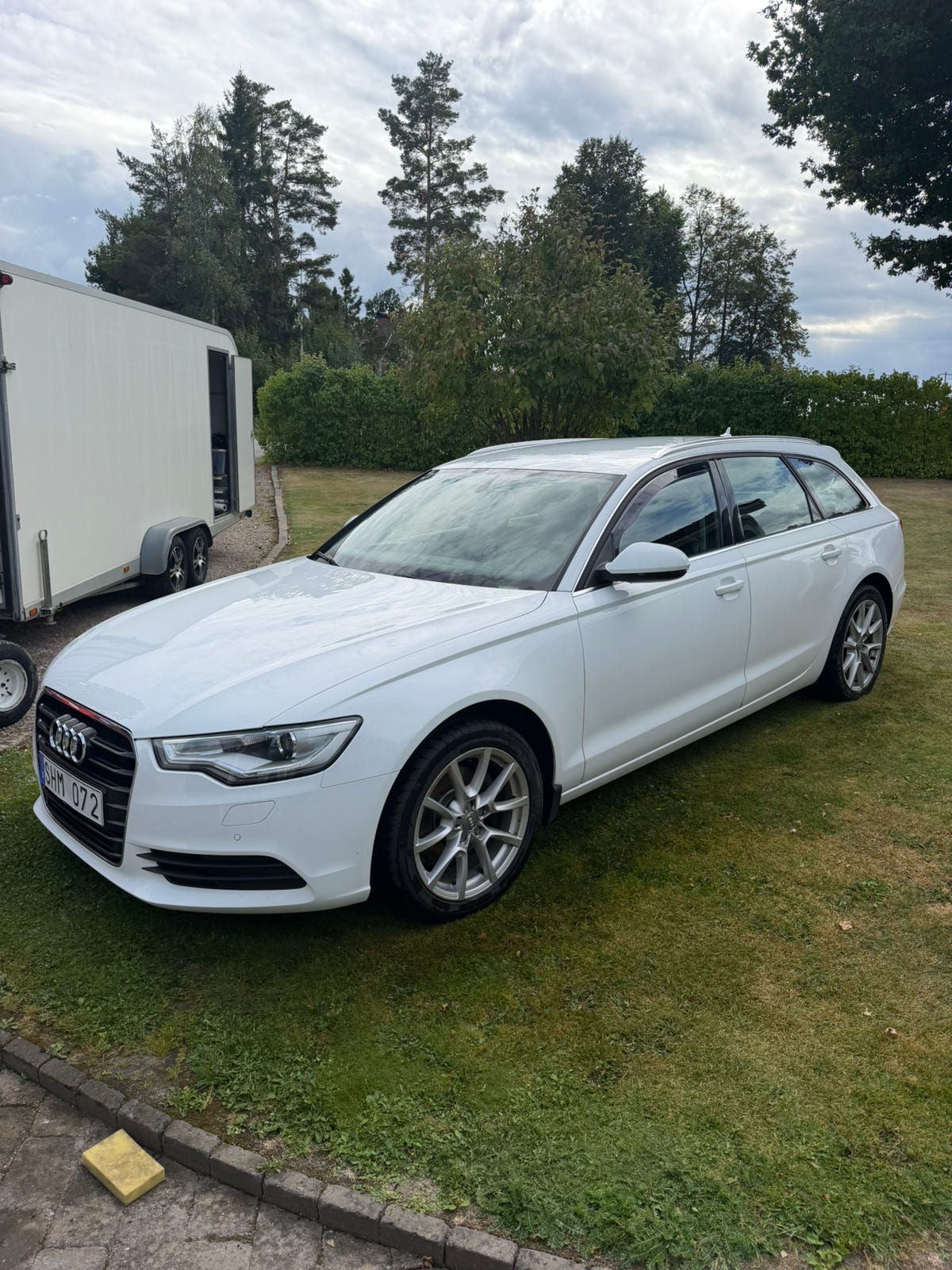 Audi A6 2014 – bild 1 av 6