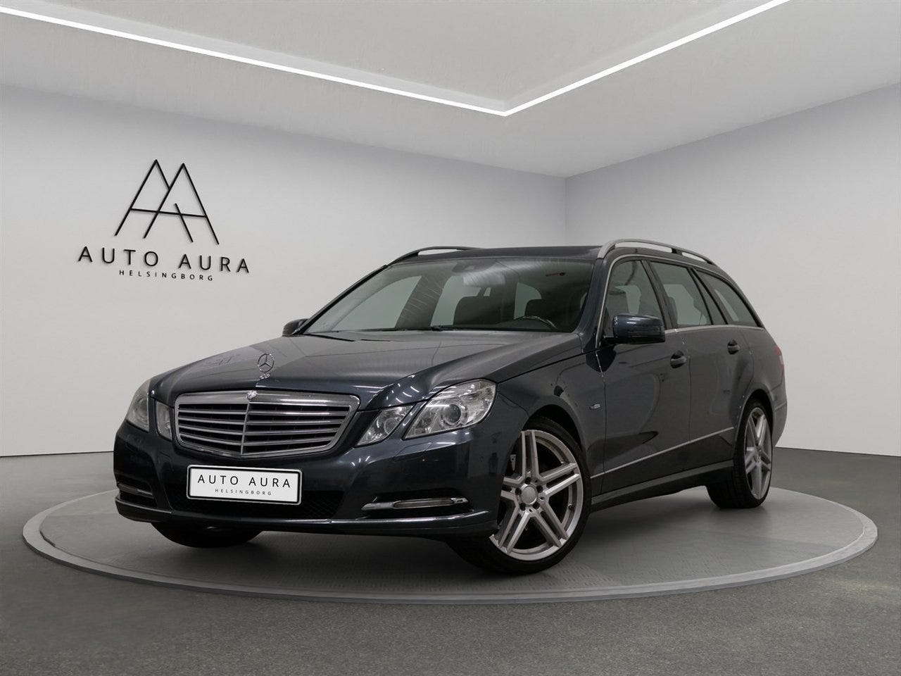 Mercedes-Benz E220 2011 – bild 1 av 18