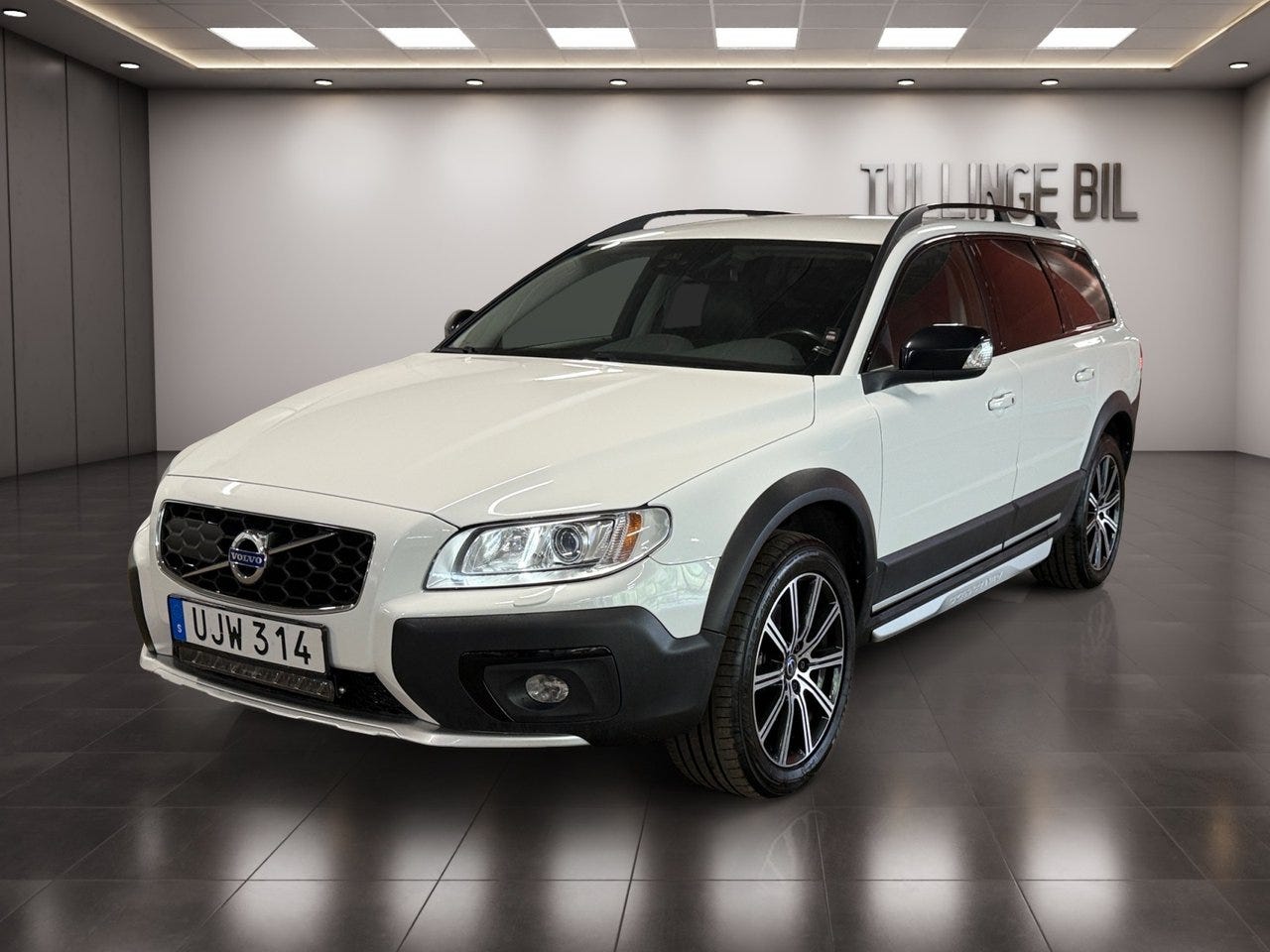 Volvo XC70 2016 – bild 1 av 24