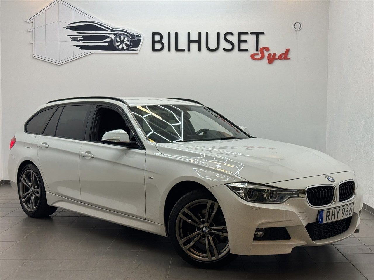 BMW 320 2017 – bild 1 av 18