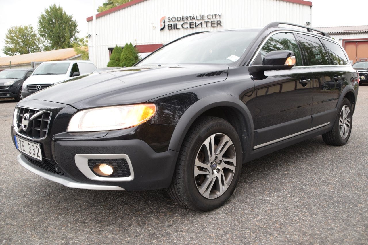 Volvo XC70 2013 – bild 1 av 23