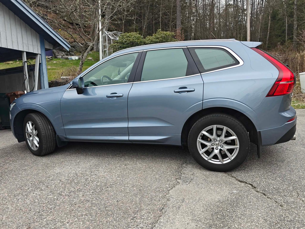 Volvo XC60 2019 – bild 1 av 23