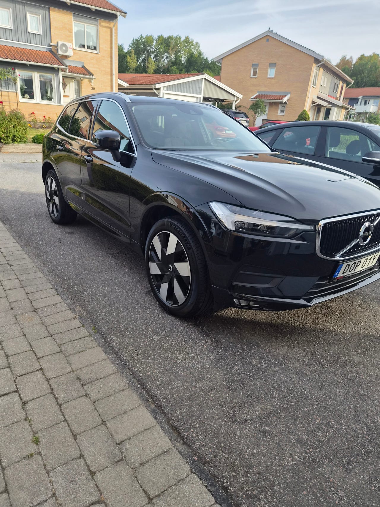 Volvo XC60 2021 – bild 1 av 6