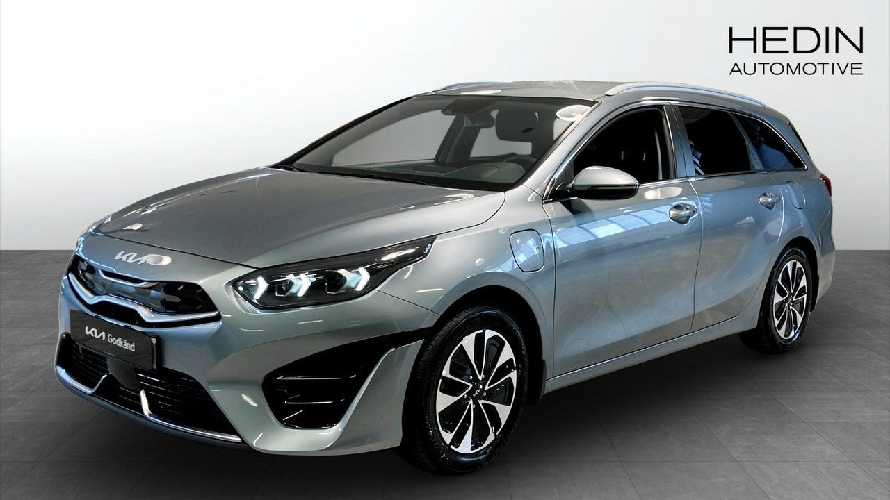 Kia Ceed 2024 – bild 1 av 17