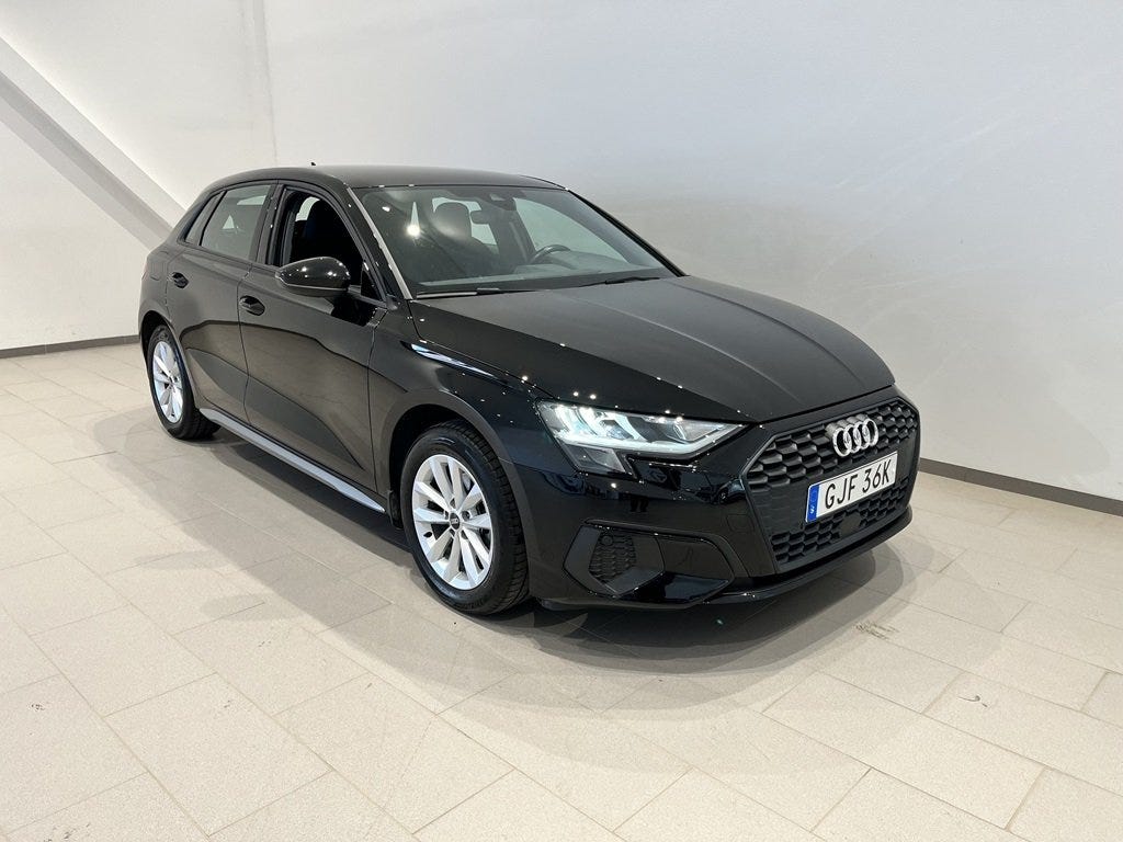 Audi A3 2024 – bild 1 av 11