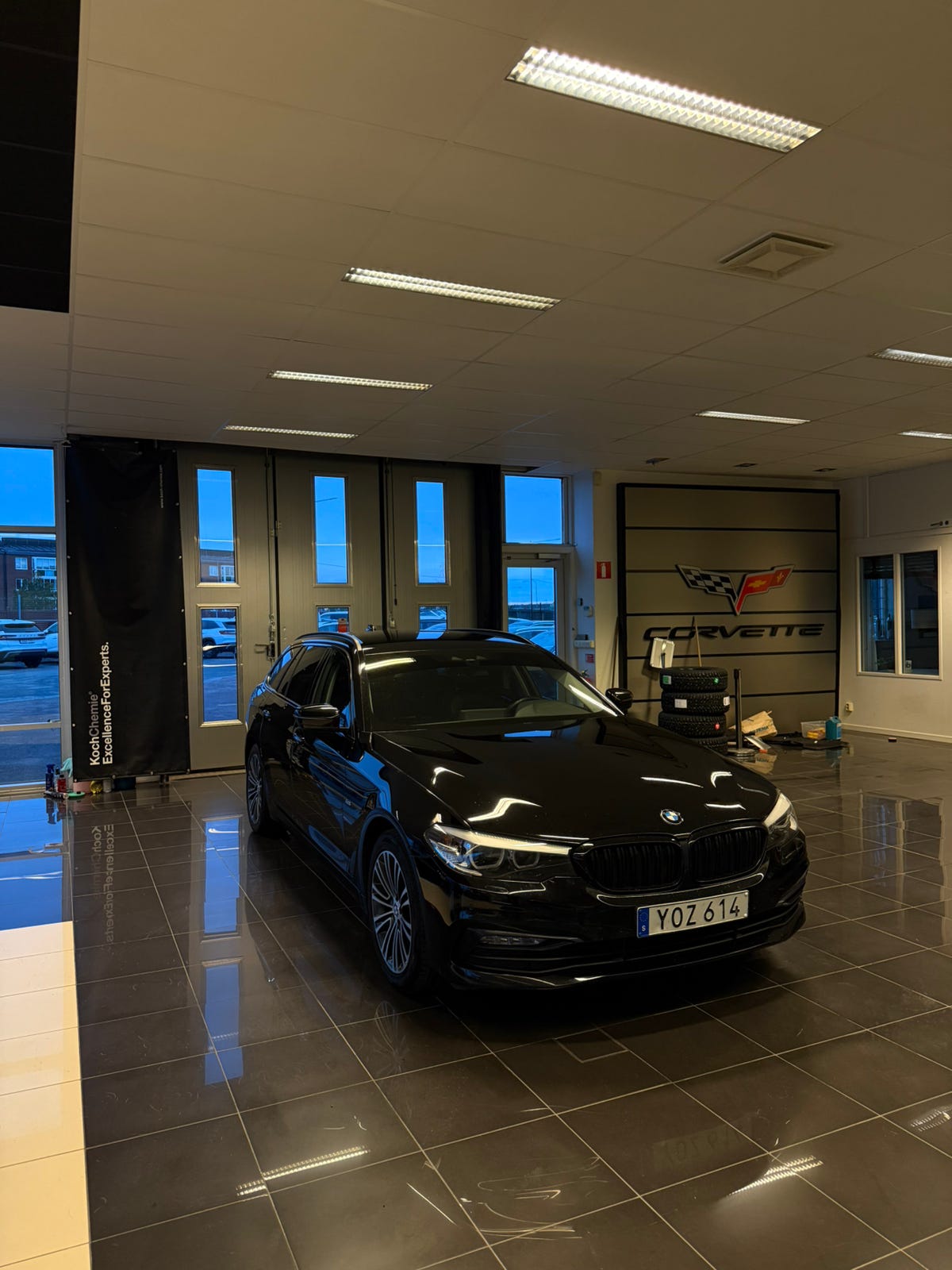 BMW 520d 2018 – bild 1 av 6