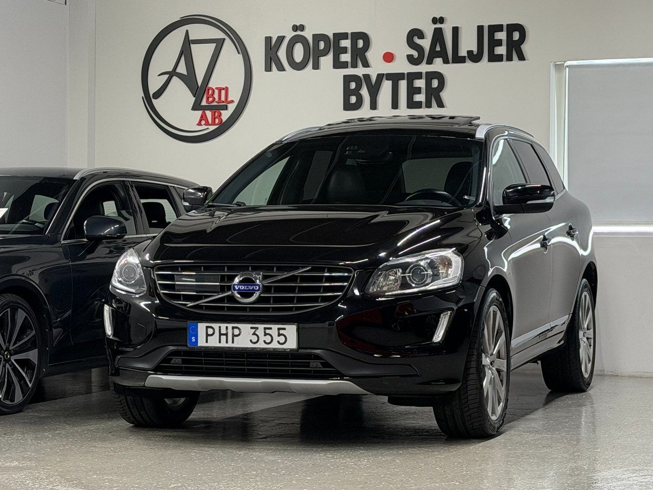 Volvo XC60 2017 – bild 1 av 24