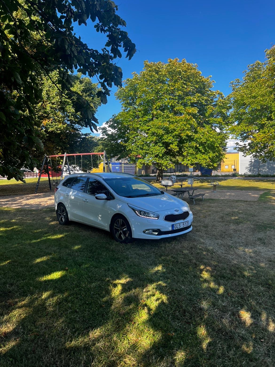 Kia Ceed 2013 – bild 1 av 6