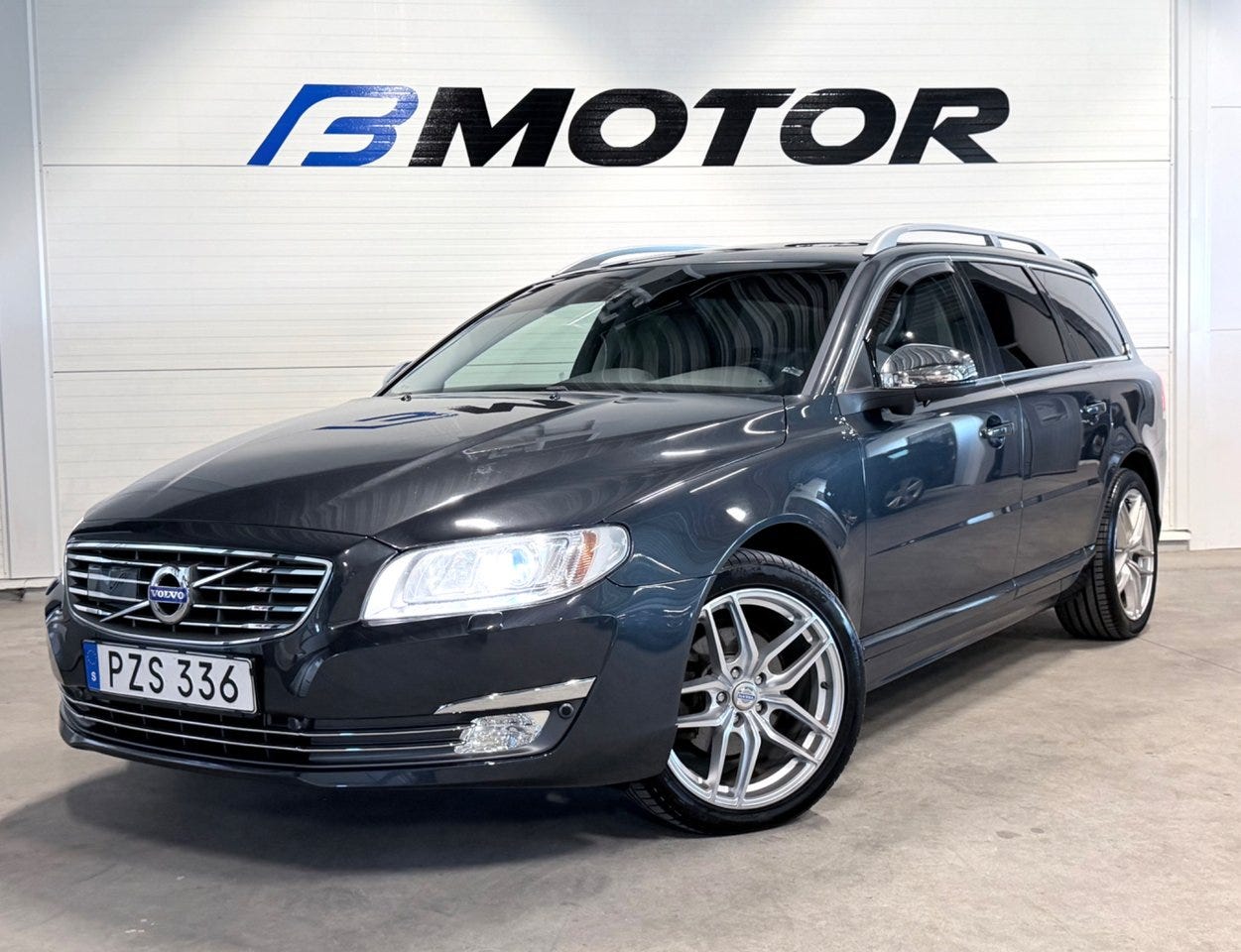 Volvo V70 2015 – bild 1 av 19