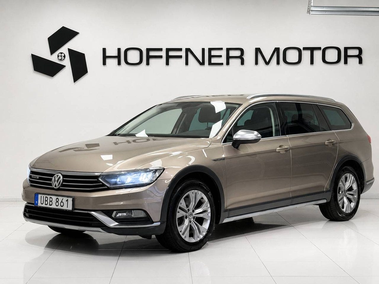 Volkswagen Passat Alltrack 2016 – bild 1 av 17
