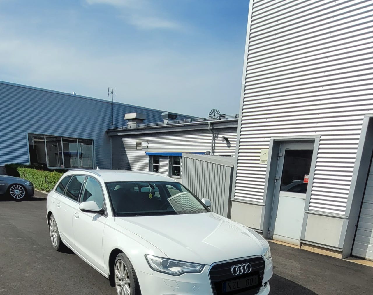 Audi A6 2014 – bild 1 av 6